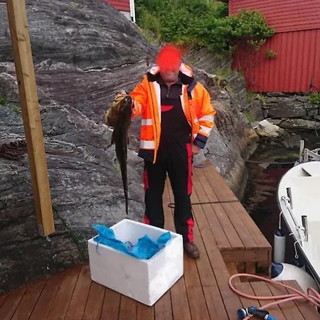 Dom wakacyjny Boat Included, Waterfront Villa, Bergen