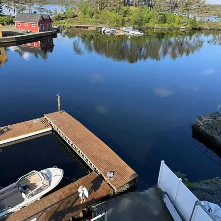 Boat Included, Waterfront Villa, Bergen