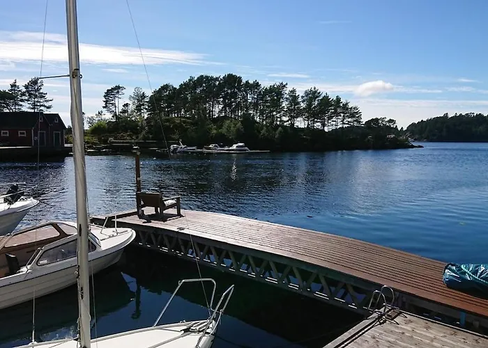 Waterfront Boat Included, Near Bergen Dom wakacyjny