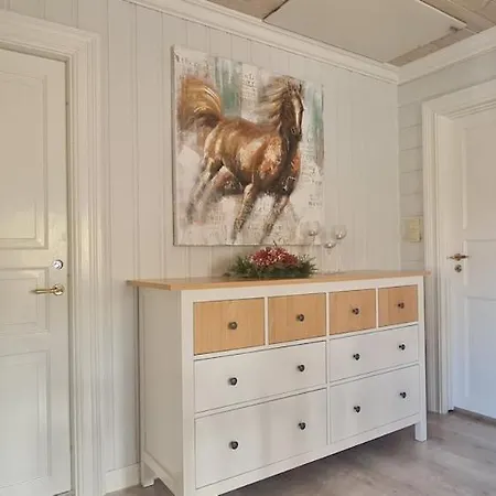 Сasa de vacaciones Waterfront Boat Included, Near Bergen