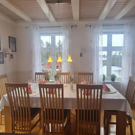 Waterfront Boat Included, Near Bergen Lindås